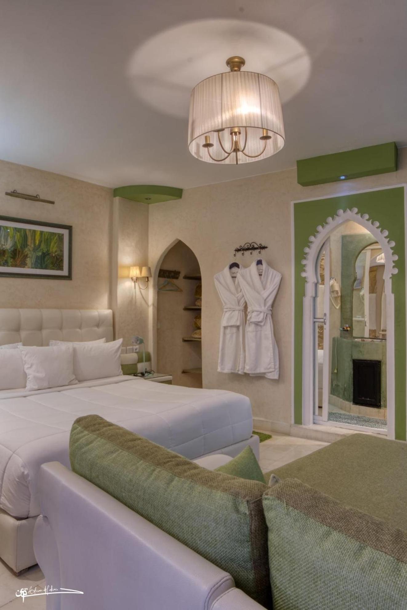 Riad Hicham Шефшауэн Экстерьер фото